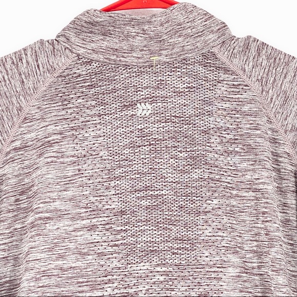 All in Motion™ Men's Seamless 1/4 Zip Pullover Top Berry Size L & 2XL - Picture 11 of 11